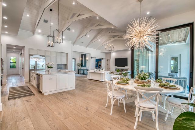 7001 SW Pentalago Circle, Palm City, FL 34990