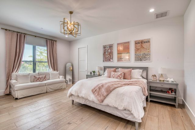 7001 SW Pentalago Circle, Palm City, FL 34990