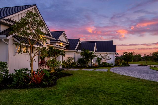 7001 SW Pentalago Circle, Palm City, FL 34990