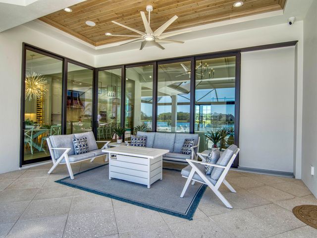 7001 SW Pentalago Circle, Palm City, FL 34990