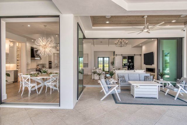 7001 SW Pentalago Circle, Palm City, FL 34990