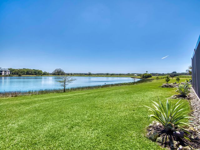 7001 SW Pentalago Circle, Palm City, FL 34990