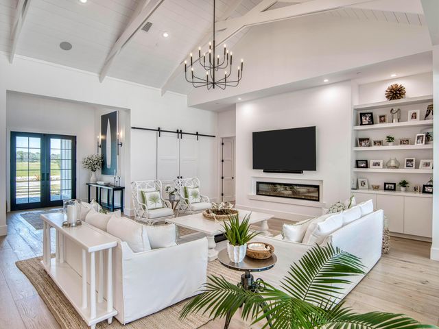 7001 SW Pentalago Circle, Palm City, FL 34990