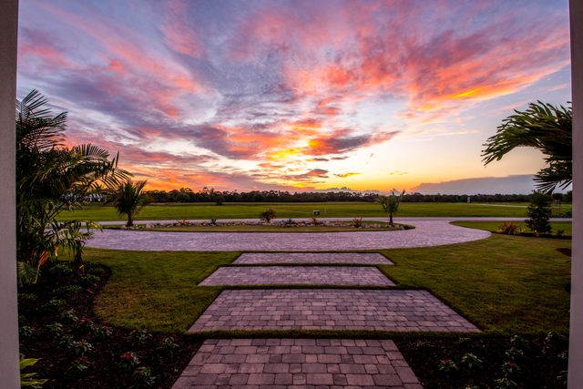 7001 SW Pentalago Circle, Palm City, FL 34990