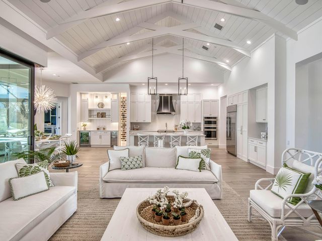 7001 SW Pentalago Circle, Palm City, FL 34990