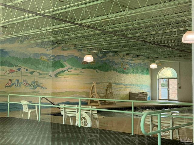 224 E Garden St 305, Pensacola, FL 32502