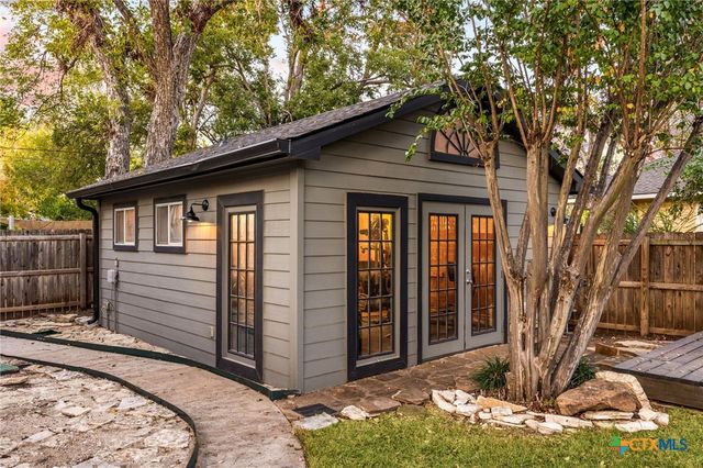 1001 S Church Street, Georgetown, TX 78626