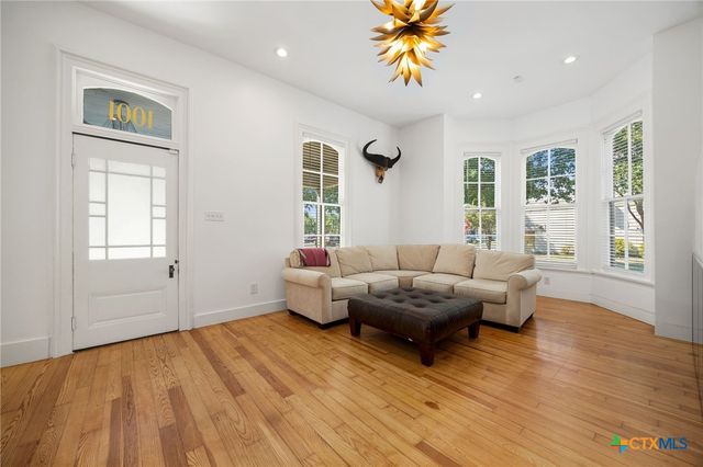 1001 S Church Street, Georgetown, TX 78626