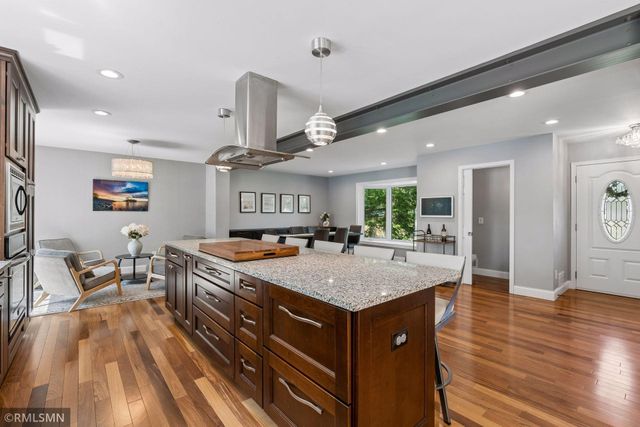 15039 91st Avenue N, Maple Grove, MN 55369