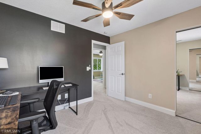 15039 91st Avenue N, Maple Grove, MN 55369