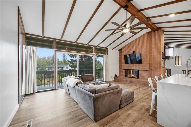 11708 E 19th Ave, Spokane Valley, WA 99206