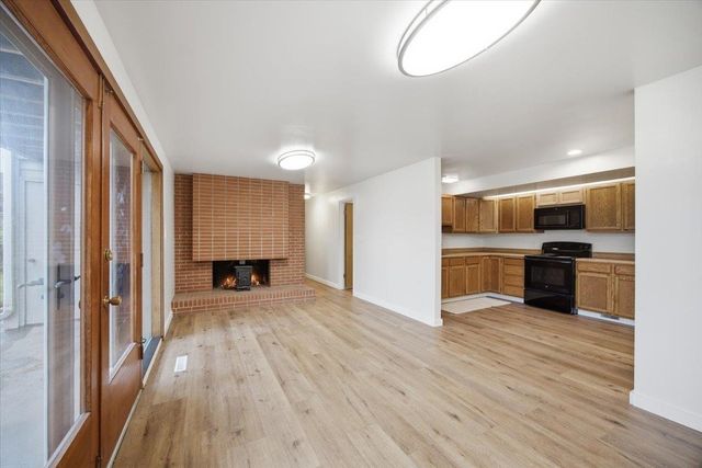 11708 E 19th Ave, Spokane Valley, WA 99206
