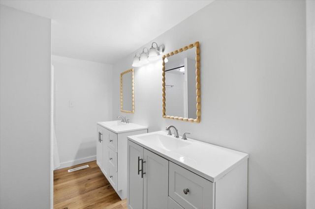 11708 E 19th Ave, Spokane Valley, WA 99206