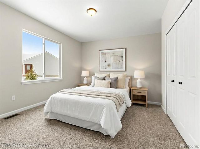 1470 Lincoln Street, Lapeer, MI 48446