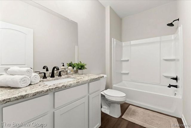 1470 Lincoln Street, Lapeer, MI 48446