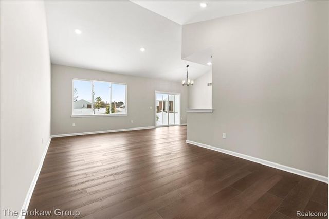 1470 Lincoln Street, Lapeer, MI 48446