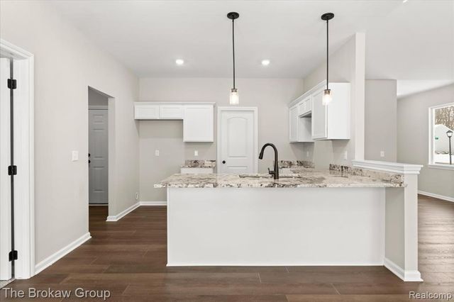 1470 Lincoln Street, Lapeer, MI 48446