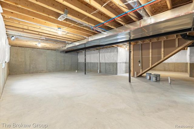 1470 Lincoln Street, Lapeer, MI 48446