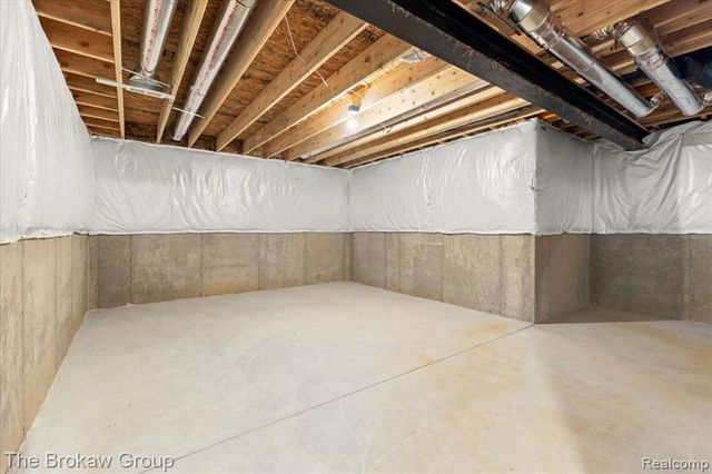 1470 Lincoln Street, Lapeer, MI 48446