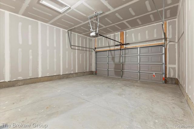 1470 Lincoln Street, Lapeer, MI 48446