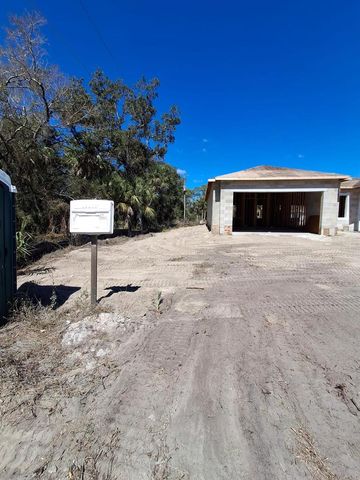 17364 COX AVENUE, Port Charlotte, FL 33948