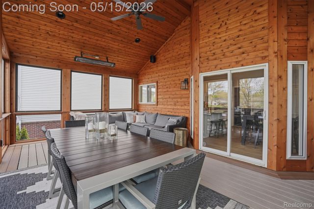 5480 Lancaster Lane, Commerce Charter Township, MI 48382