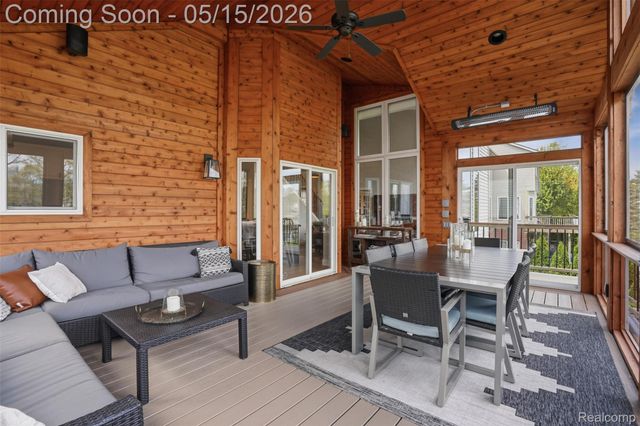 5480 Lancaster Lane, Commerce Charter Township, MI 48382