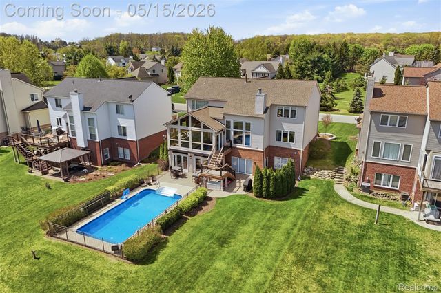 5480 Lancaster Lane, Commerce Charter Township, MI 48382