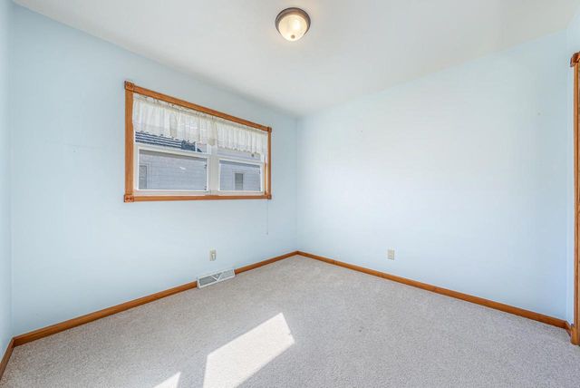 410 W MAIN STREET, Winneconne, WI 54986