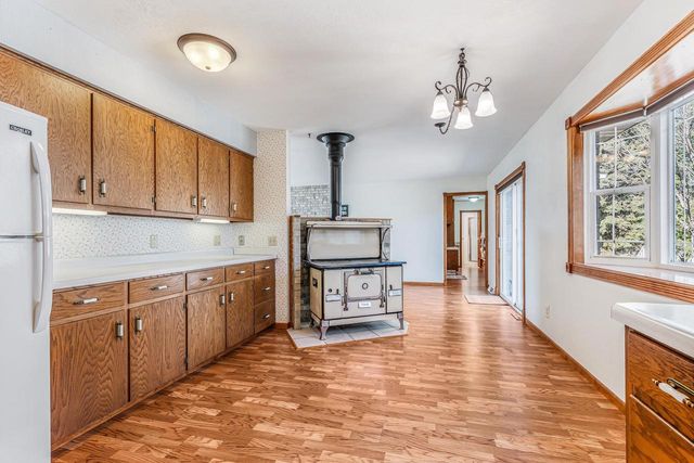 410 W MAIN STREET, Winneconne, WI 54986