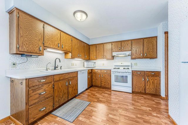 410 W MAIN STREET, Winneconne, WI 54986