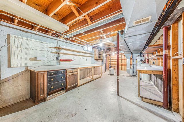 410 W MAIN STREET, Winneconne, WI 54986