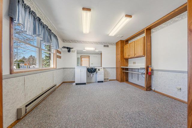 410 W MAIN STREET, Winneconne, WI 54986