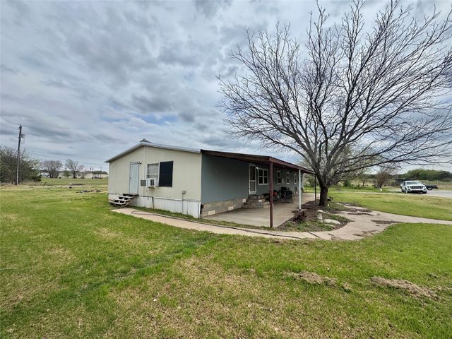 3326 E Weems Court, Granbury, TX 76049