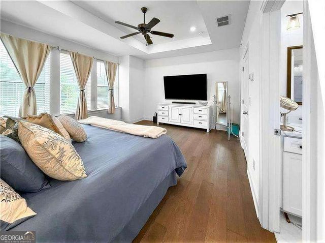 6635 Beacon Drive, Sandy Springs, GA 30328