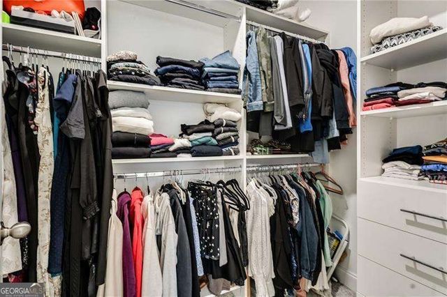 6635 Beacon Drive, Sandy Springs, GA 30328