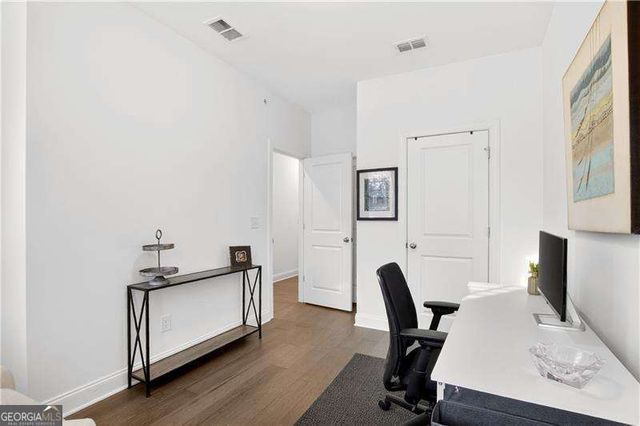 6635 Beacon Drive, Sandy Springs, GA 30328