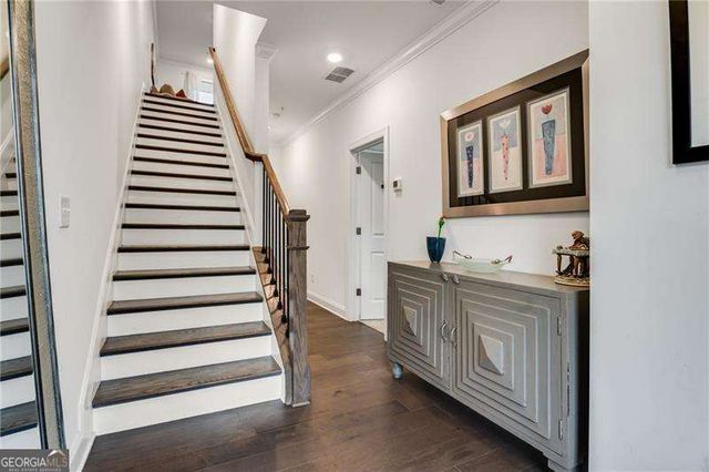 6635 Beacon Drive, Sandy Springs, GA 30328