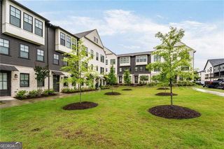 6635 Beacon Drive, Sandy Springs, GA 30328