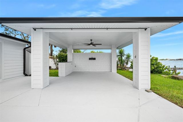 22 TIFFANY CIRCLE, Ormond Beach, FL 32174