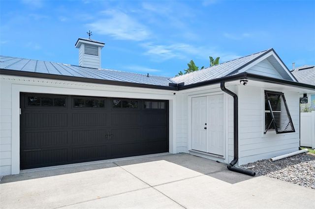 22 TIFFANY CIRCLE, Ormond Beach, FL 32174