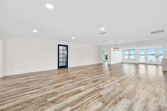 22 TIFFANY CIRCLE, Ormond Beach, FL 32174