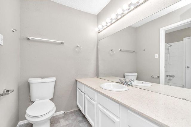 9557 Pagewood Lane 9557, Houston, TX 77063