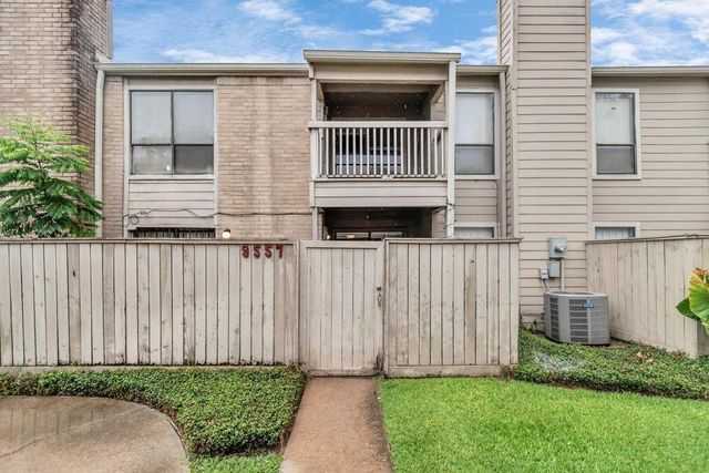 9557 Pagewood Lane 9557, Houston, TX 77063