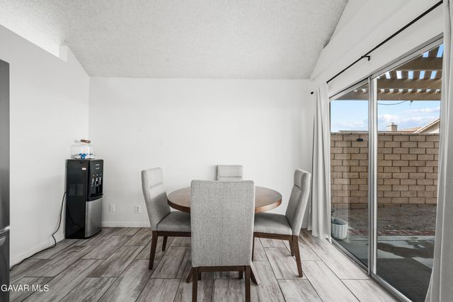 36843 Hillcrest Drive, Palmdale, CA 93552