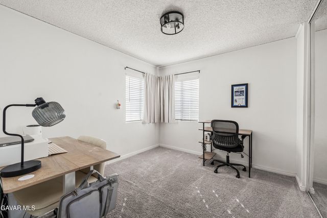 36843 Hillcrest Drive, Palmdale, CA 93552