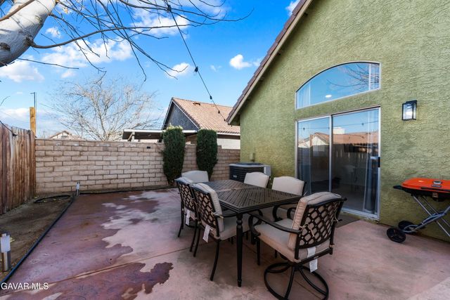 36843 Hillcrest Drive, Palmdale, CA 93552