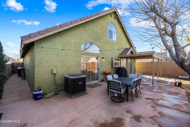 36843 Hillcrest Drive, Palmdale, CA 93552