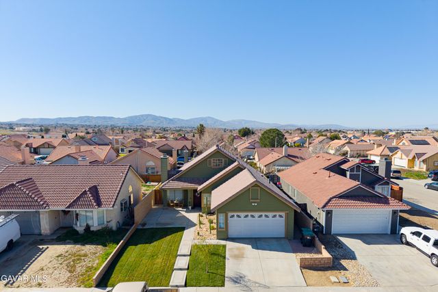 36843 Hillcrest Drive, Palmdale, CA 93552