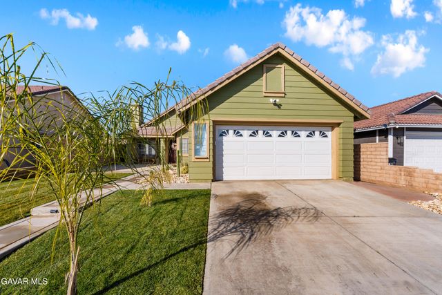 36843 Hillcrest Drive, Palmdale, CA 93552